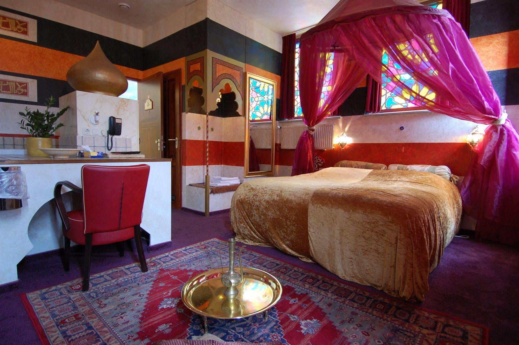 Hotel De Plataan Delft Centrum Экстерьер фото